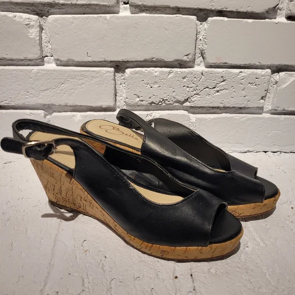 Bella Marie Shoes - Picture 2 of 3